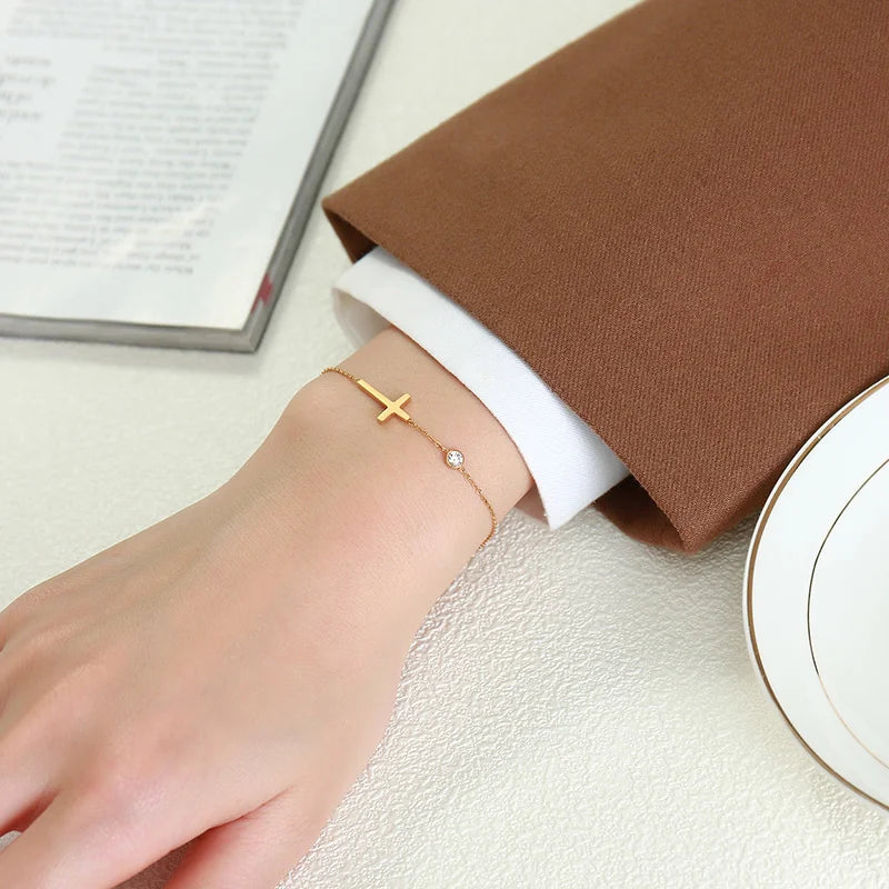 Pulseira Cruz Ponto de Luz