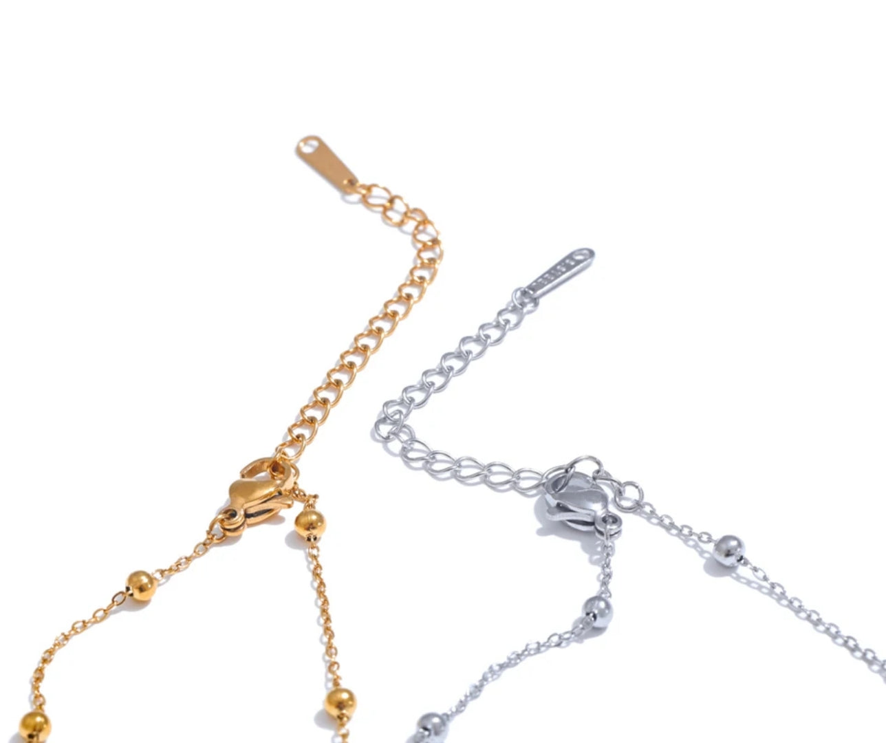 Colar Flor Banhado a Ouro 18K