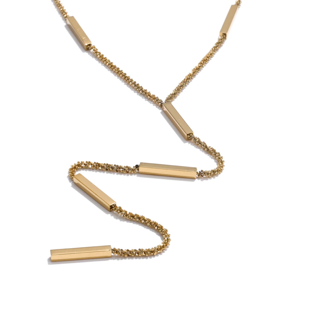 Colar Gravatinha Pingente Palito