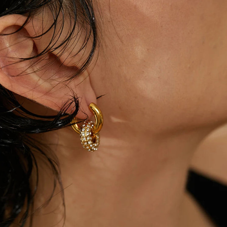 Brinco Argola Delicada Dupla com Zircônia