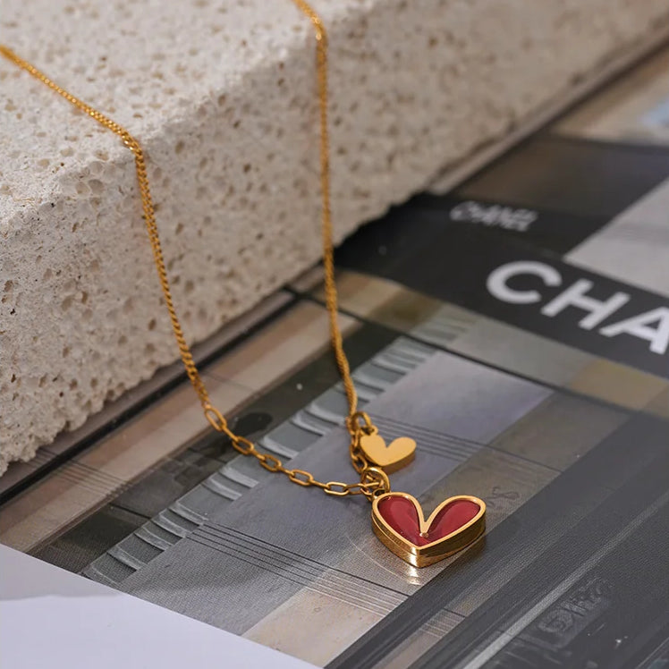 Colar Coração Duplo Resina