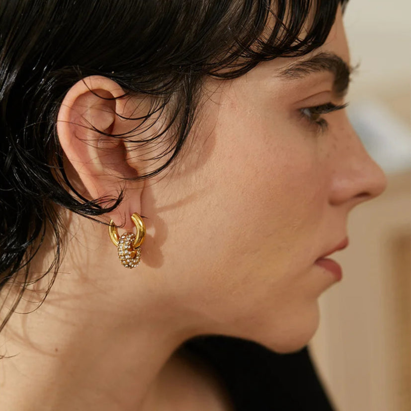 Brinco Argola Delicada Dupla com Zircônia