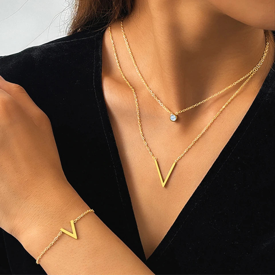 Conjunto Colar, Brinco Pulseira V Corrente Dupla