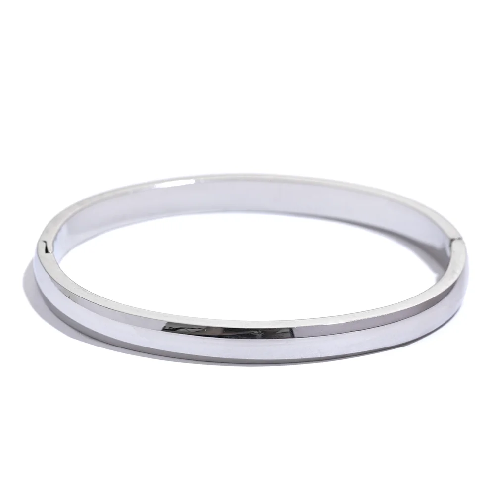 Pulseira Minimalista Lisa Banhada a Ouro 18K