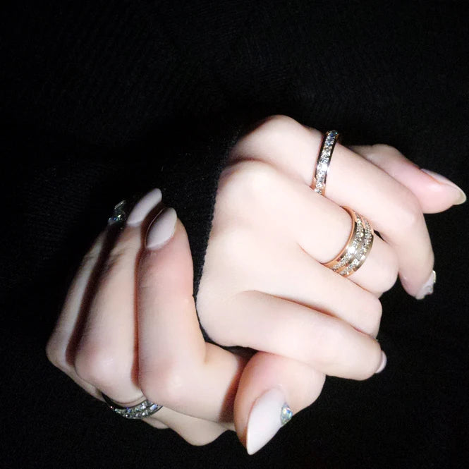 Anel Aparador Aliança Cravejado Zircônia