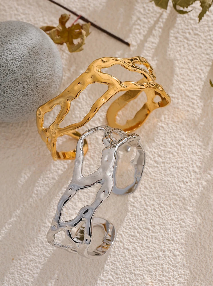 Pulseira Assimétrica Banhada a Ouro 18K