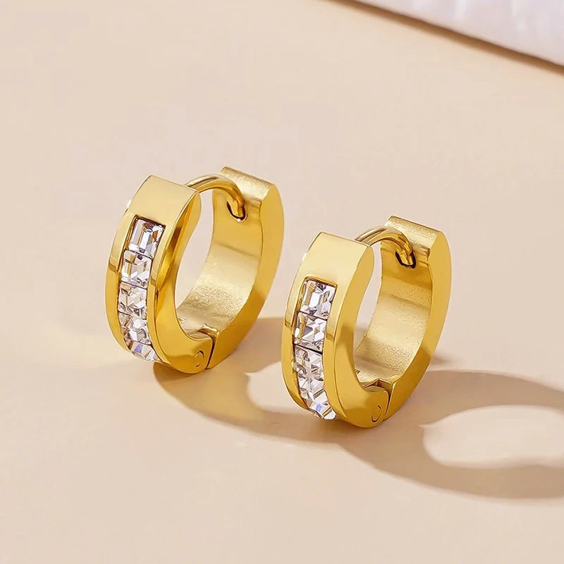 Conjunto Brinco, Pulseira e Anel Luxo Cravejado Zircônia