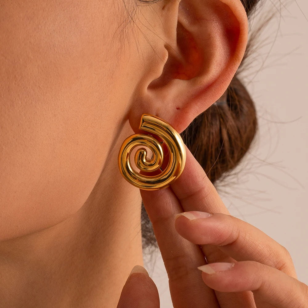 Brinco Espiral Banhado em Ouro 18K