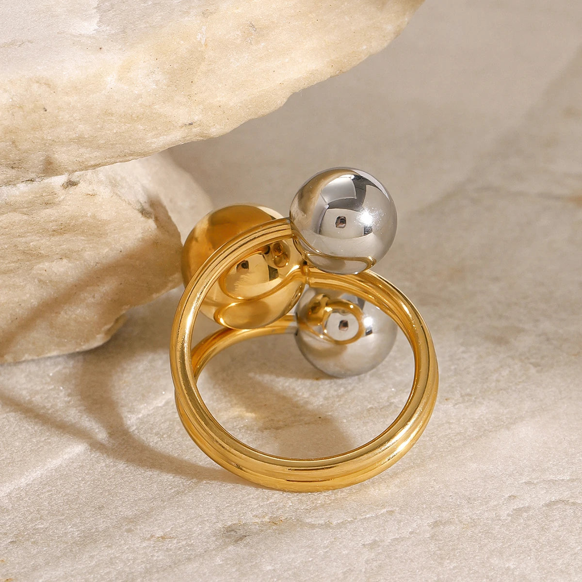 Anel Bolas Assimétricas Bicolor Ajustável