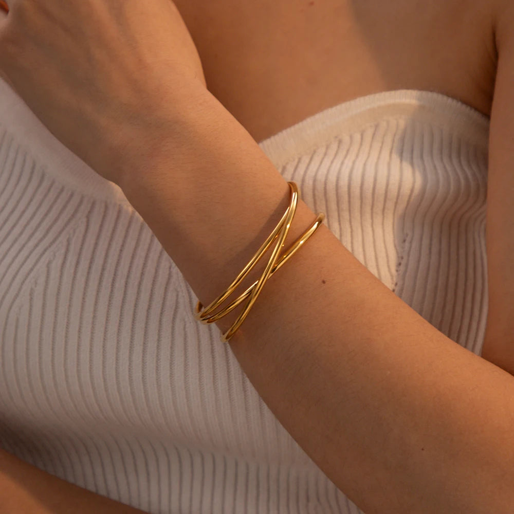 Pulseira Entrelaçada Banhado a Ouro 18K