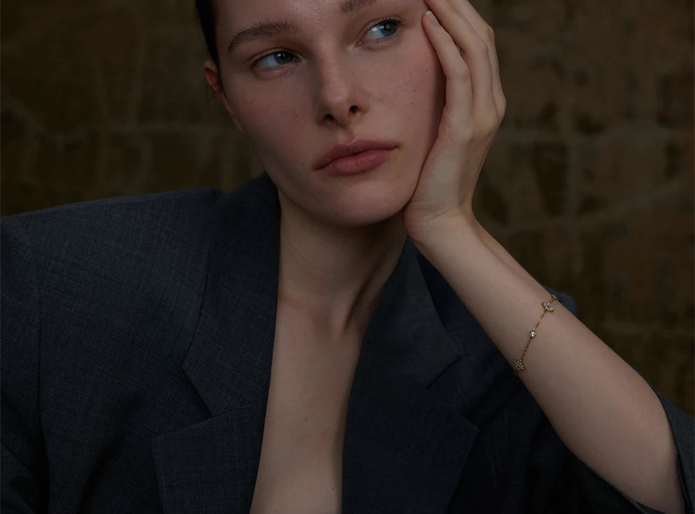 Pulseira Flor Ponto de Luz