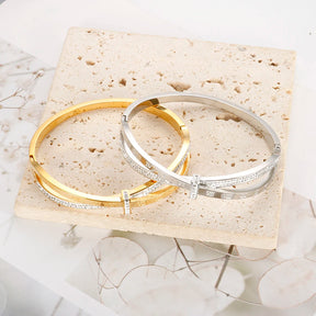 Pulseira Nó Entrelaçado Zircônia