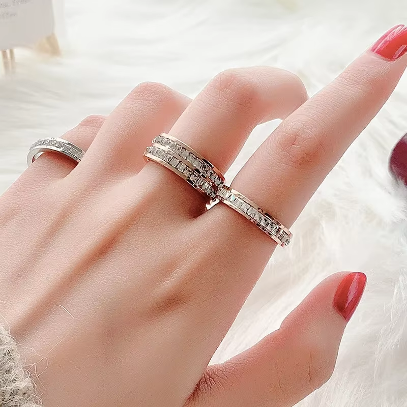 Anel Luxo Cravejado Duo Zircônia